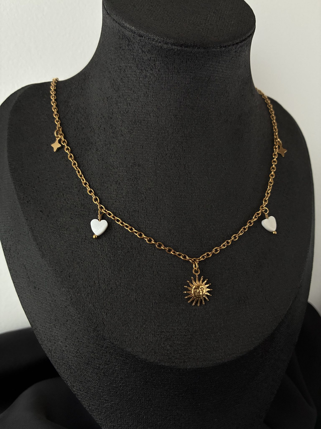 Collier Soleil Nacré Doré