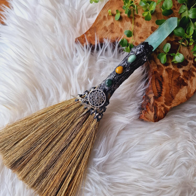Fluorite Broom 