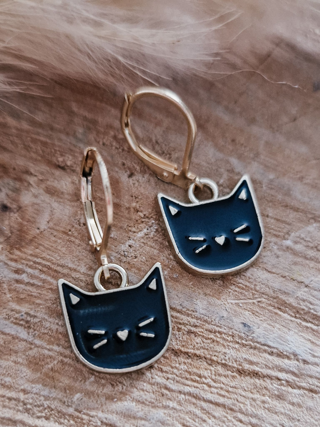 Boucles d'oreilles "Têtes de chats" - Modèle noir et doré