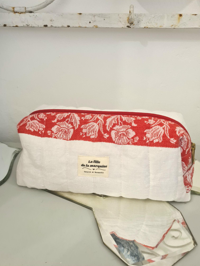 Trousse en tissus upcyclés collection de Noël 