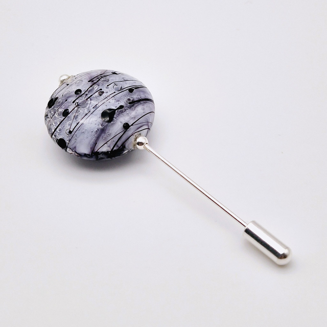 Broche Planète violette