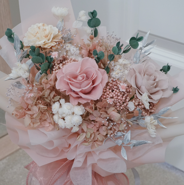 Standard Preserved Flowers Bouquet (Pink)