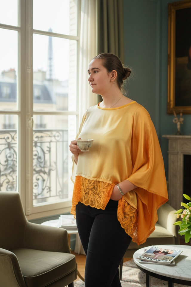 Top Cléo en Soie & Dentelle (Taille Unique 42–50)