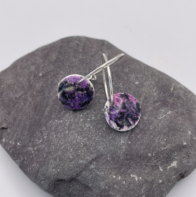 Vintage purple hoops 