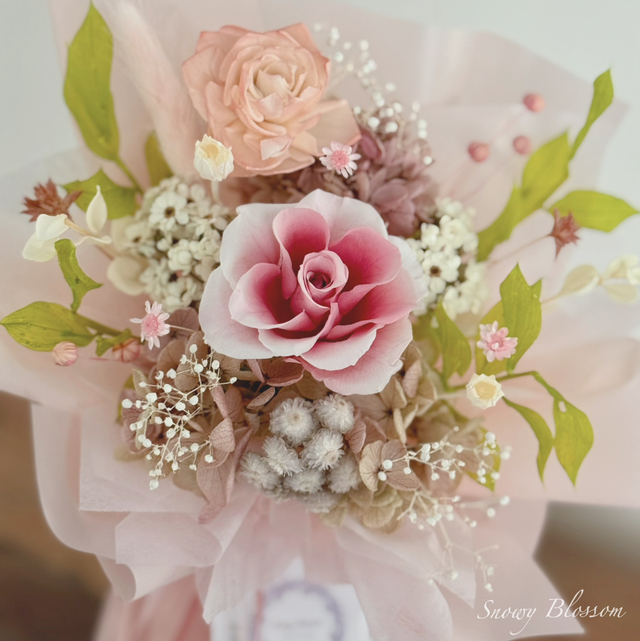 Small Preserved Flowers Bouquet (Pink)