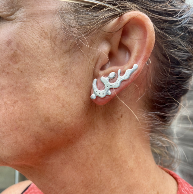 Bijou d’oreille Be selfish original « Corail » en argent