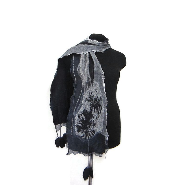 Sciarpa lana merino seta infeltrita fiori tulipani Sciarpa colore nero lunga calda donna fatto a mano regali unici per le donne