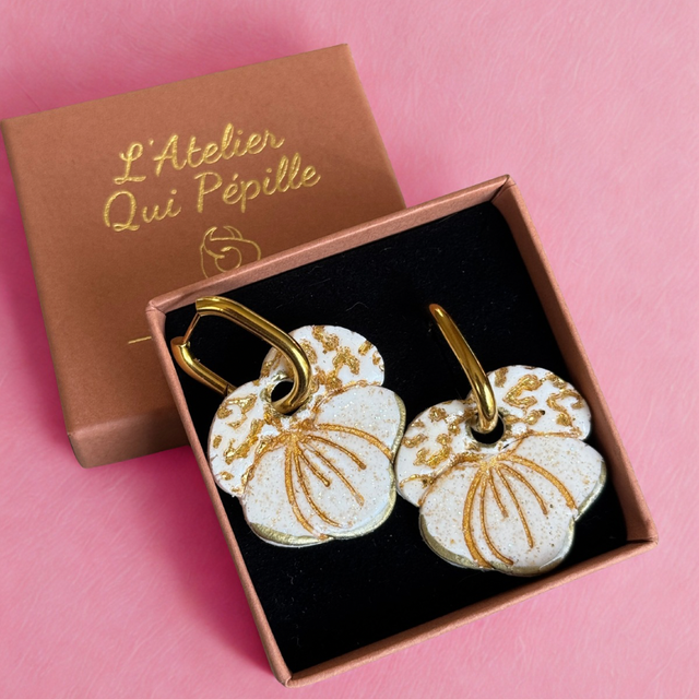 Corolles blanc nacré léopard doré 