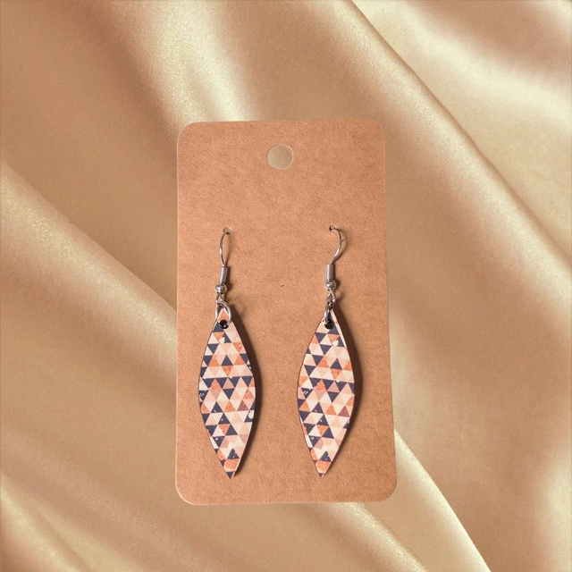 N° 88 Boucles d'oreilles ovale fantaisie hypoallergénique 