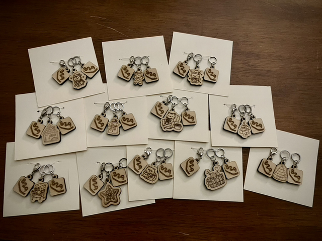 Anneaux marqueurs en bois