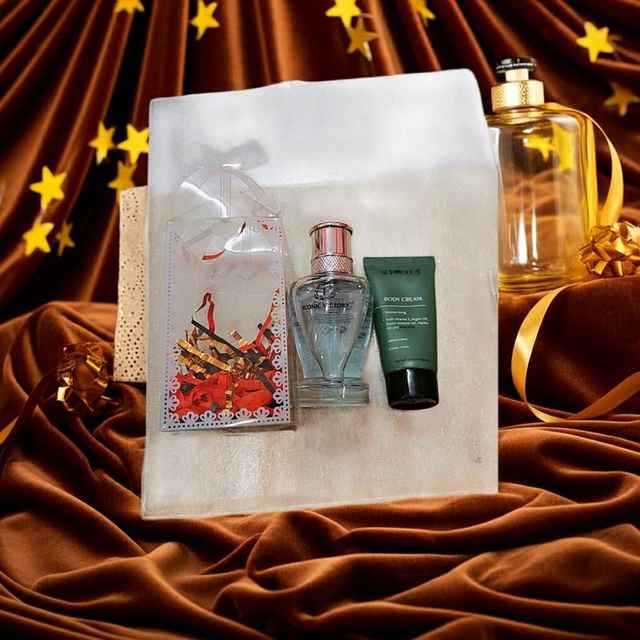 Aurodhea &amp; Mi Stylo Iconic Victory Christmas Gift Set 