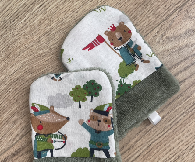 Lot de 2 gants de toilette