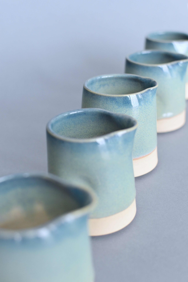 Dimpled Pourer - Ocean Blue