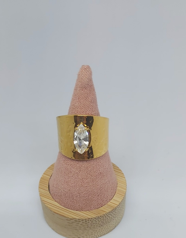 Bague large  avec pierre