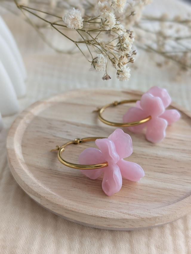 Créoles ROSALIE courtes rose poudre