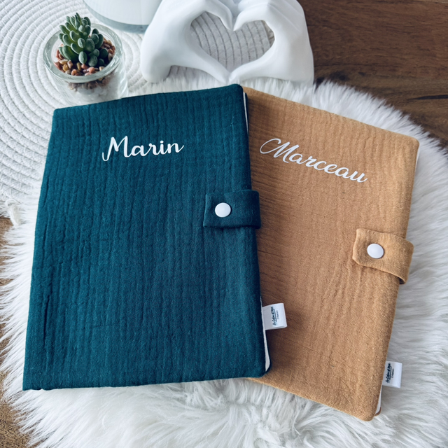 Protège carnet de santé uni prénom