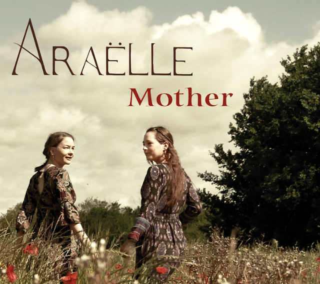 Araëlle - Mother