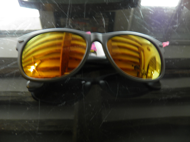 lunettes CARRERA noir