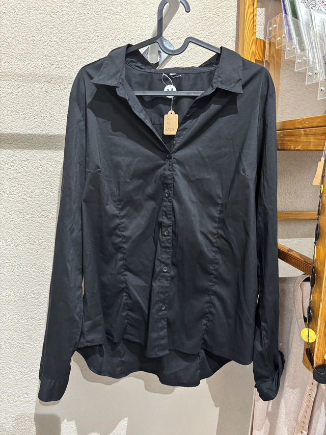 Chemise noire (326)