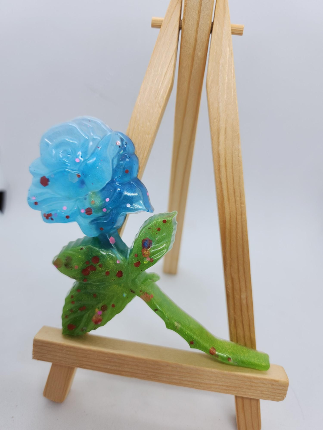 Resin rose