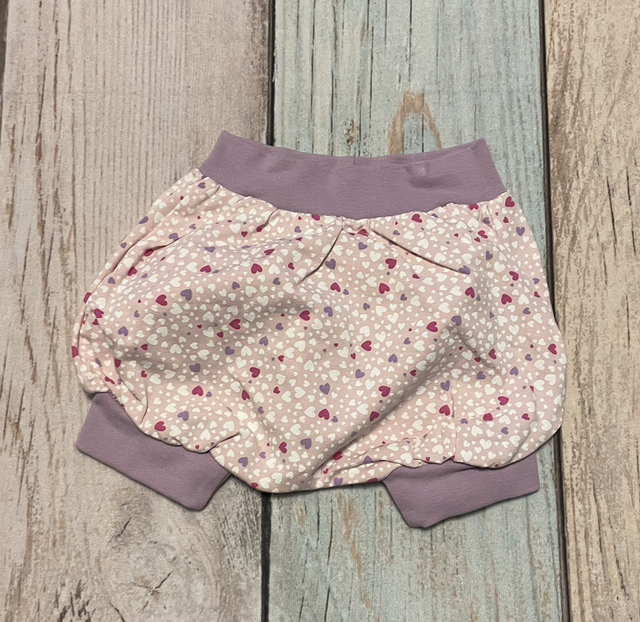 Sommershort, Größe 86, Herzen 
