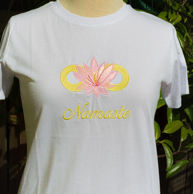 Tee-shirt Femme "Namaste"