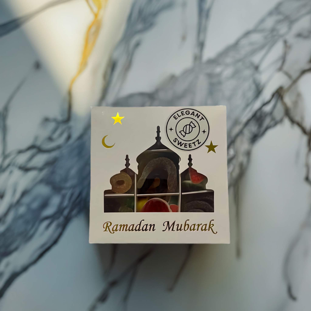 Ramadan Mubarak Gift Box