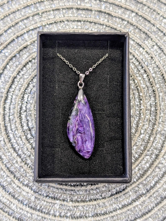 Pendentif Charoïte