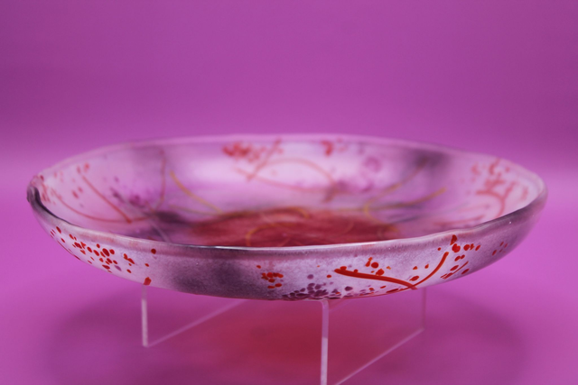 8" Shallow Fused glass Bowl in Pinks with a touch of Red