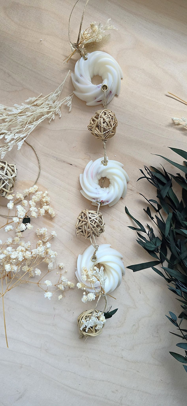 ✨ Suspension parfumée – Pièce unique