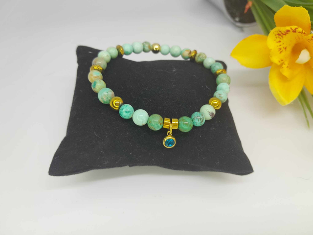 Bracelet turquoise du Pérou et acier or inoxydable 6mm