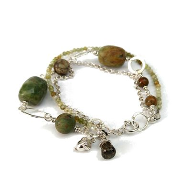 Armband met groen granaat en opaal