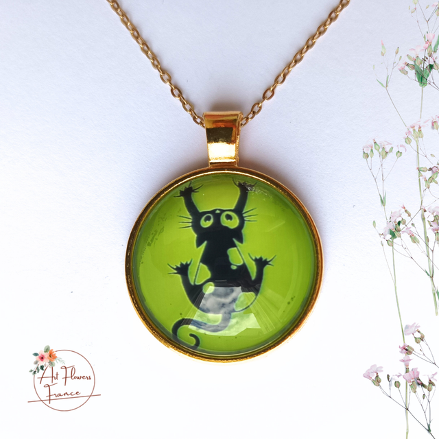 Collier illustré - Chaton suspendu