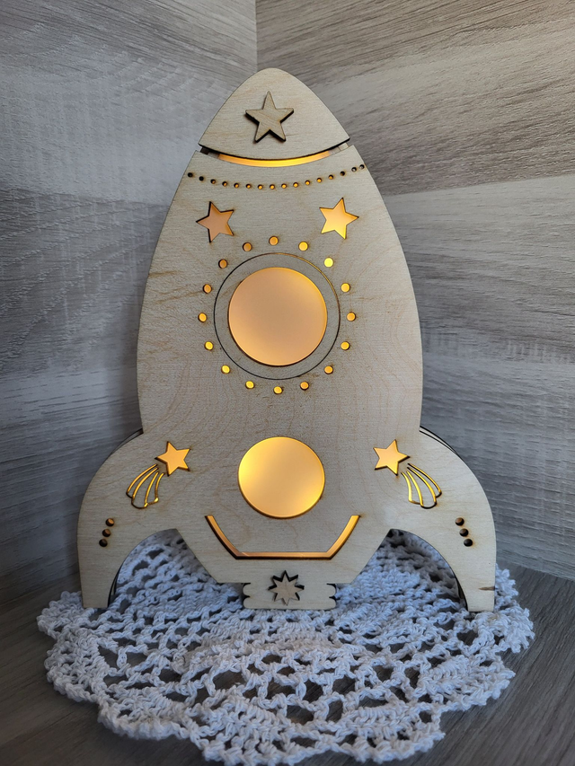 Veilleuse Fusée en Bois avec prénom