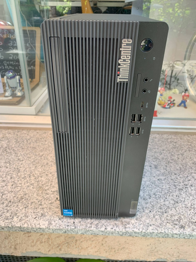 Lenovo ThinkCentre M70t Gen 3