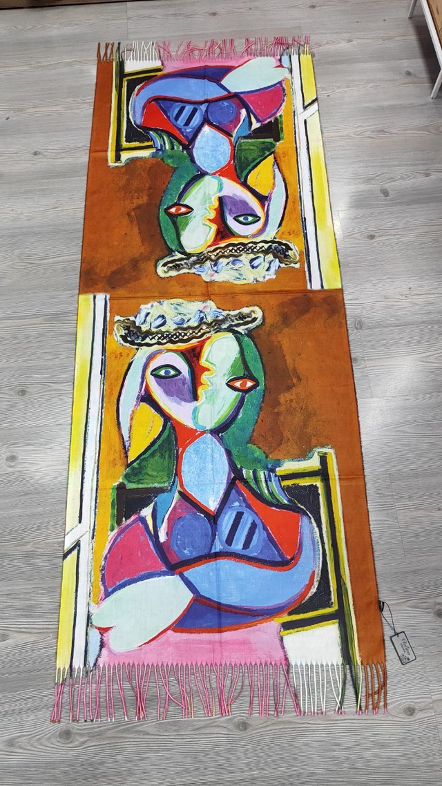 Stola Donna di Pablo Picasso double face