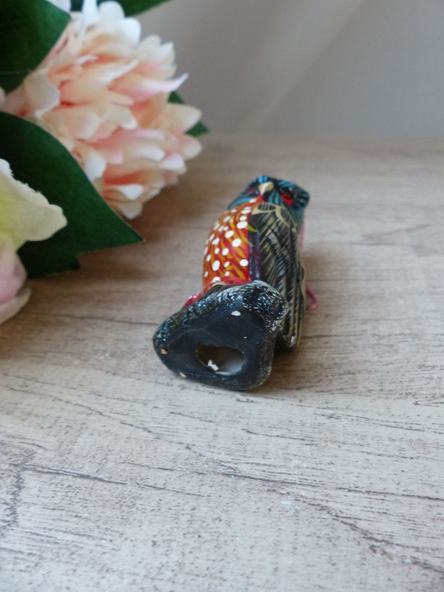 Figurine miniature Chouette/ Hibou en céramique peint à la main à suspendre, chouette décoration de maison, Oiseau à accrocher Vintage