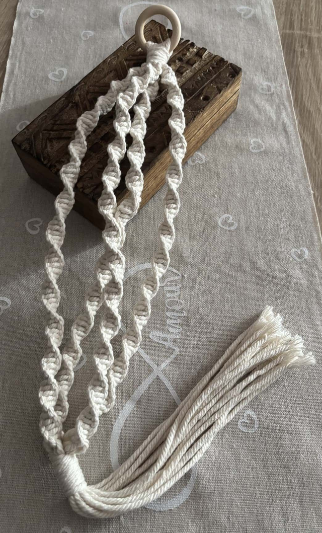 PORTE-PLANTE en macramé