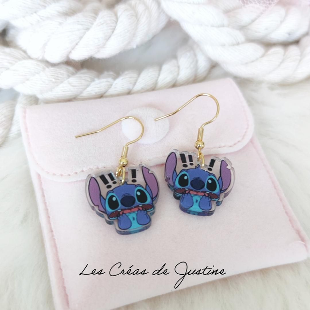 Boucles d&#039;oreilles Stitch 