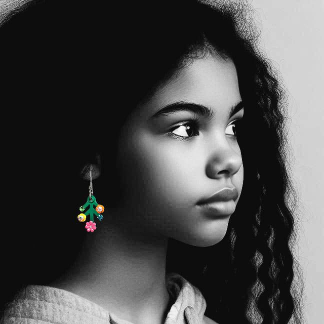 Small glint limb earrings