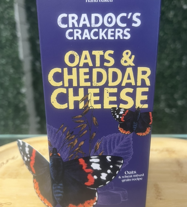 Cradocs Oat Crackers Cheddar Cheese