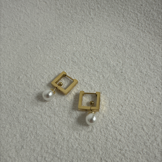 BOUCLES D’OREILLES DESLUMBRANTE 