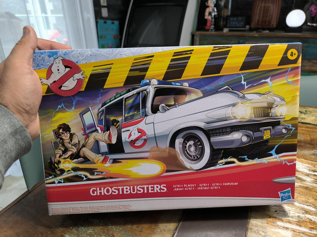 GHOSTBUSTERS ECTO-1 PLAYSET