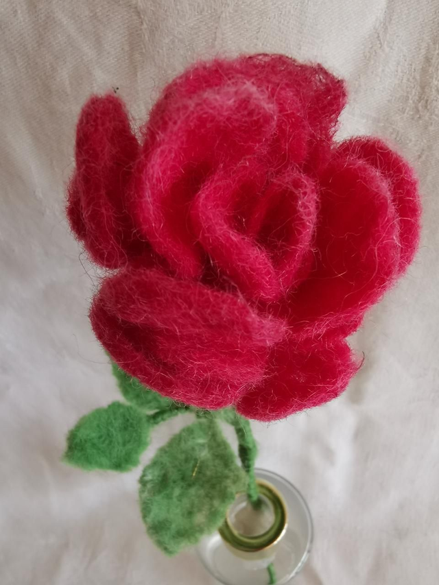 Red rose, hand felted