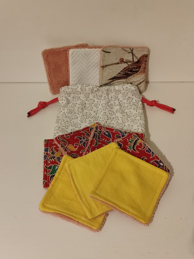 Bag + 10 reusable wipes 'Mix 1'