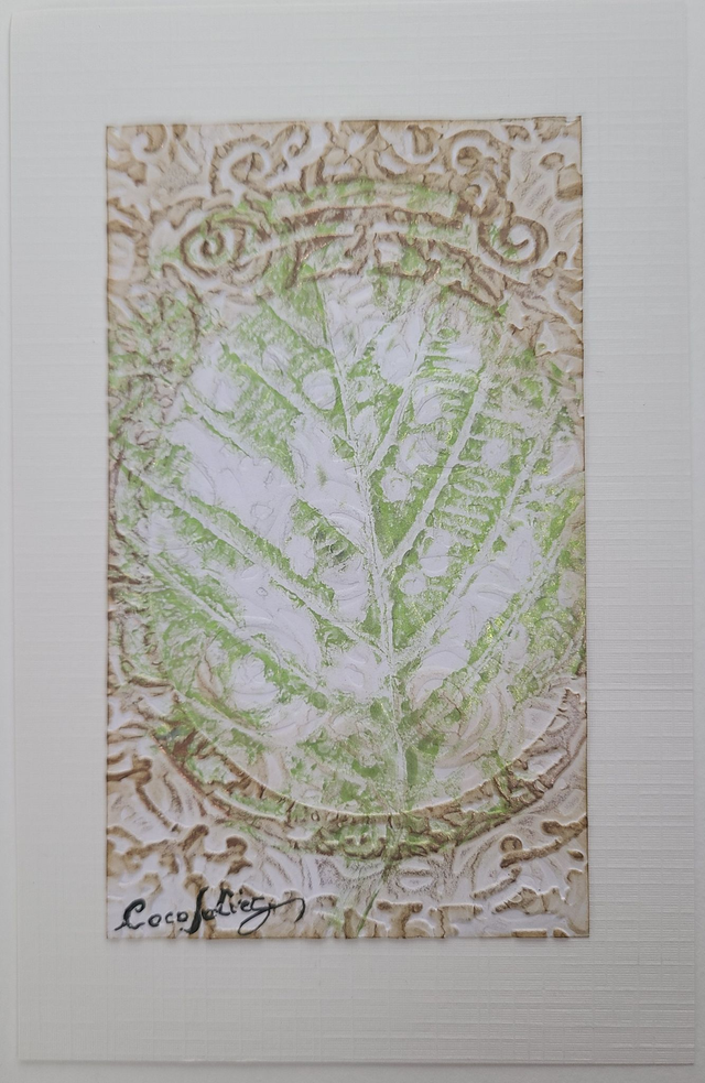 Carte végétale féminine gaufrée