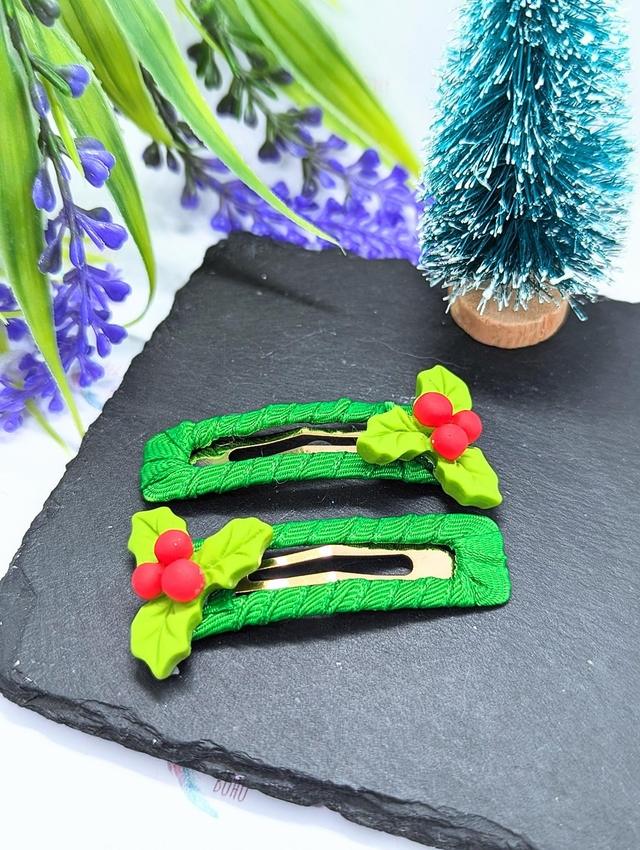 Christmas Holly Snap Hair Clips 