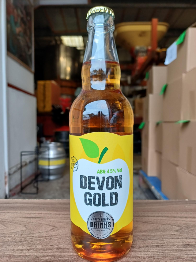 South Hams Devon Gold Cider 500ml 4.5% ABV