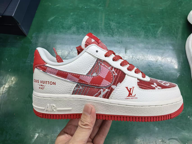Nike Air Force 1 (Vendu sans la boîte )