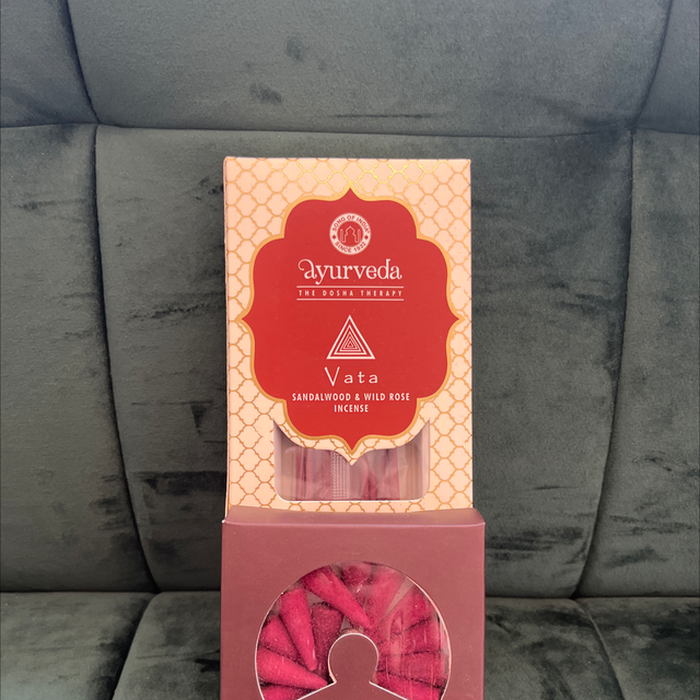 Encens bois de santal et rose sauvage vata